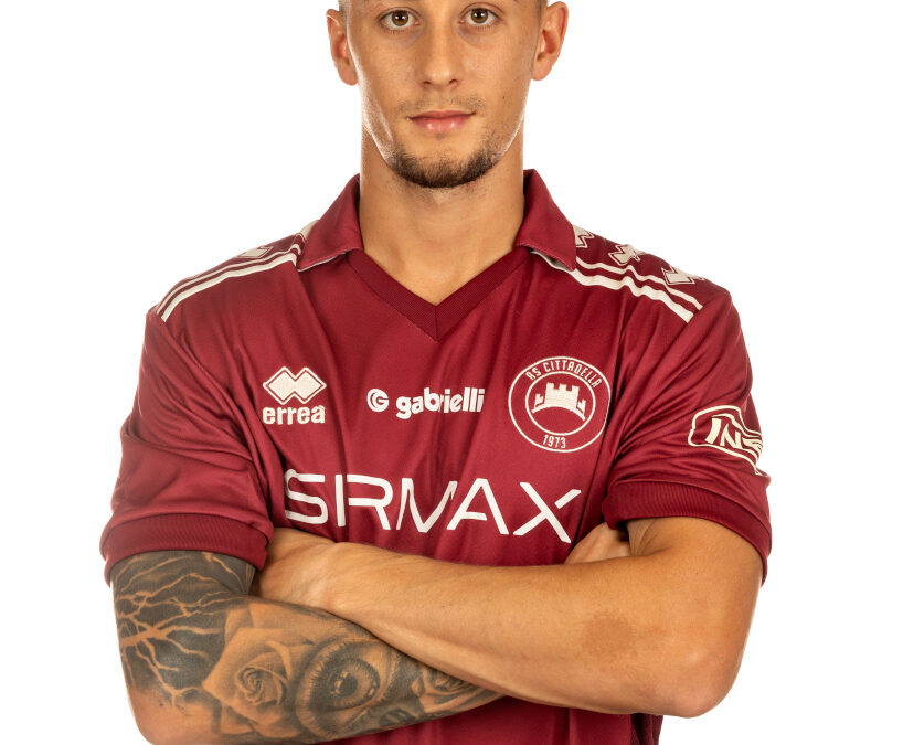 99 Davide CASTELLI